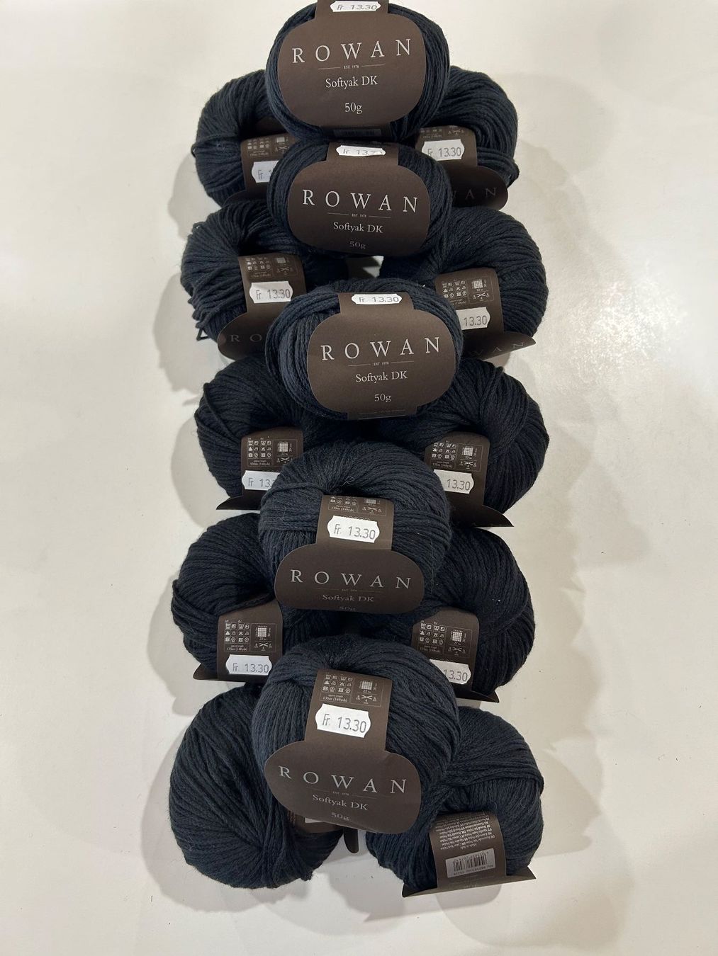 Laine: 15 pelotes Softyak DK Rowan – Neuf avec emballage d'origine à Bex par valetted