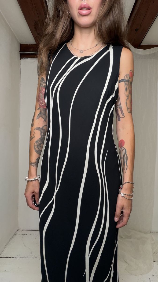 Robes: Wallis Dress Black White Print – D'occasion à Knonau par Grapesvintage 6