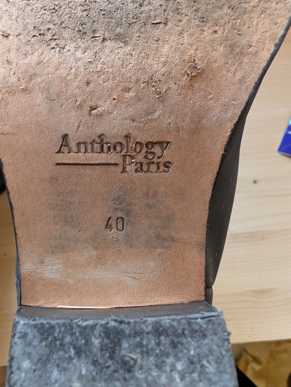 Scarpe da donna: Schwarze Leder Westernstiefeletten, Gr. 40 – Usato da Dussnang venduto da khulamahula 4