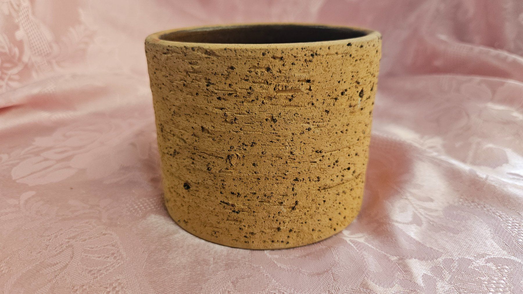 Contenitori & Simili: Contenitore in terracotta – Usato da Melano venduto da H-Sara