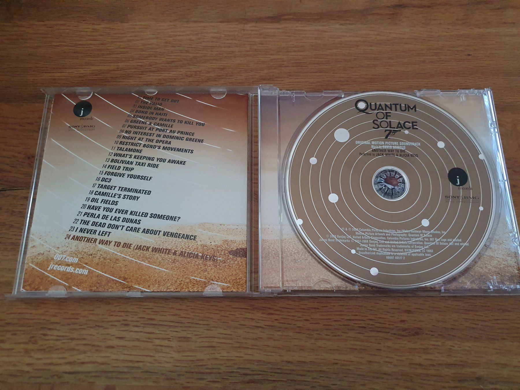 CDs: James Bond  - Quantum of Solace - OST - CD – Gebraucht aus Auenstein von Trilos 2