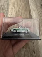 Modellauto Porsche 911 Carrera S Coupé – Polizei, in Vitrine