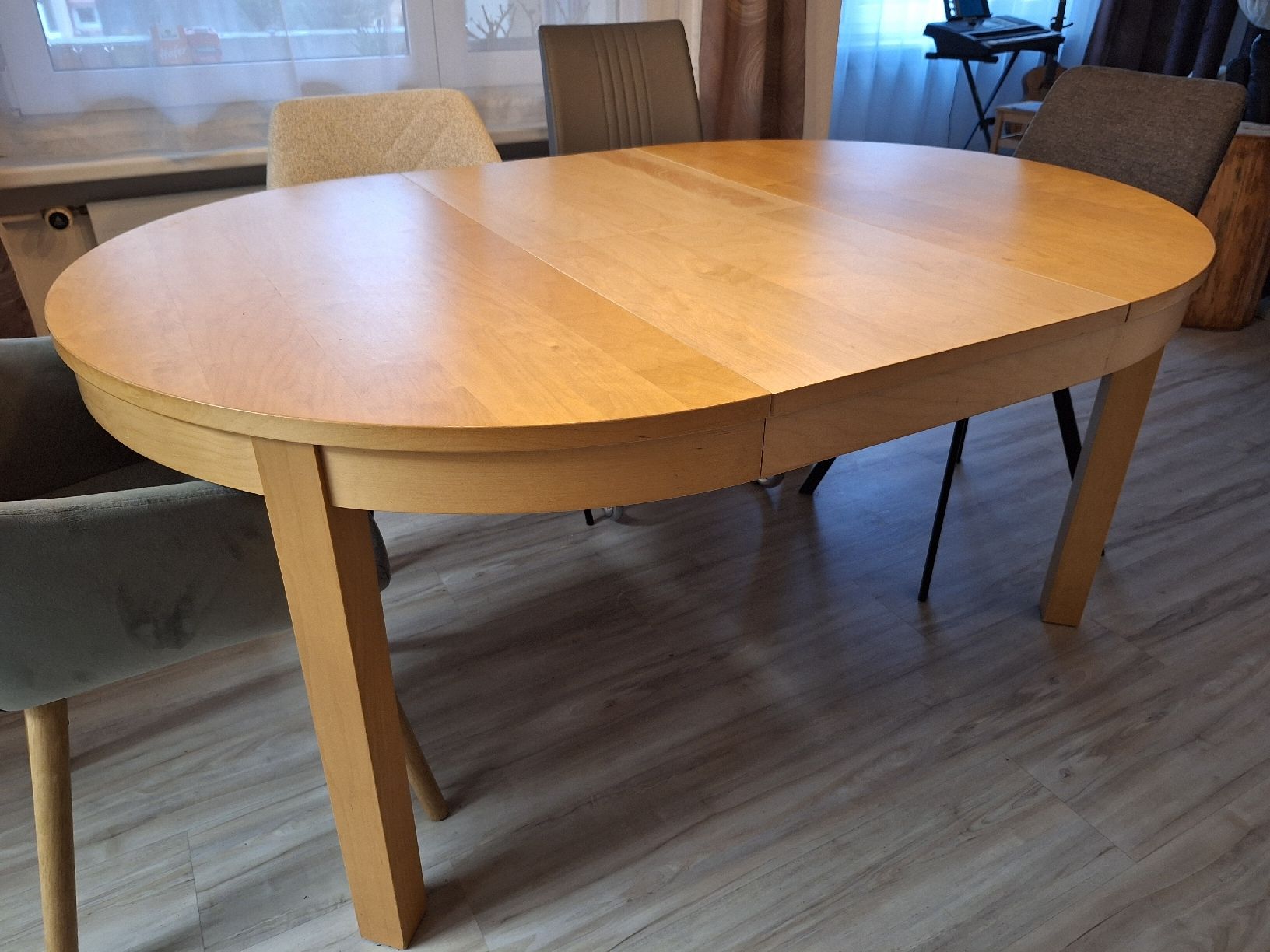 Tische: Ausziehtisch rund/Oval  – Gebraucht aus Buttikon SZ von cstonee71