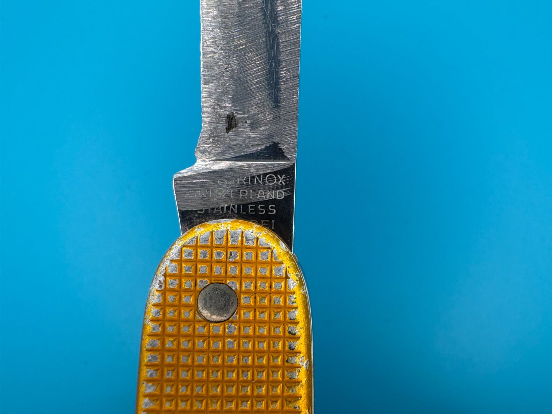 Victorinox Taschenmesser: Stark genutztes Bugnard Alox Victorinox – Gebraucht aus Elgg von Jo_Naj 4