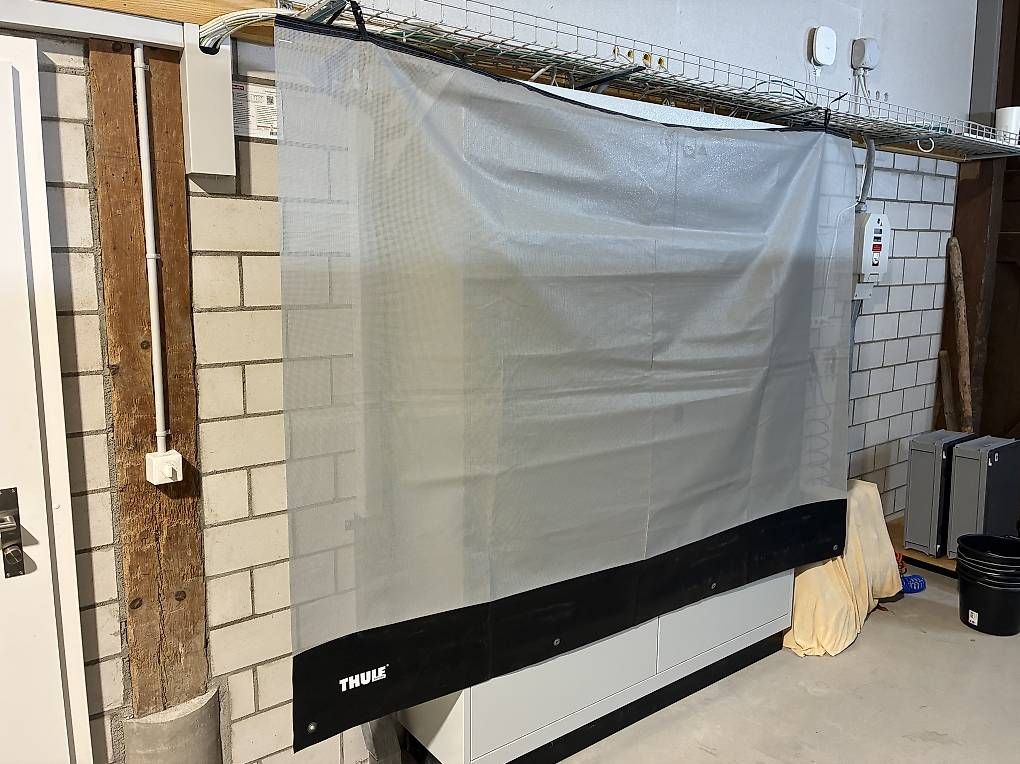 Thule Markisen: Thule Sun Blocker G2 Vorderwand – Gebraucht aus Rickenbach ZH von wulu09 1