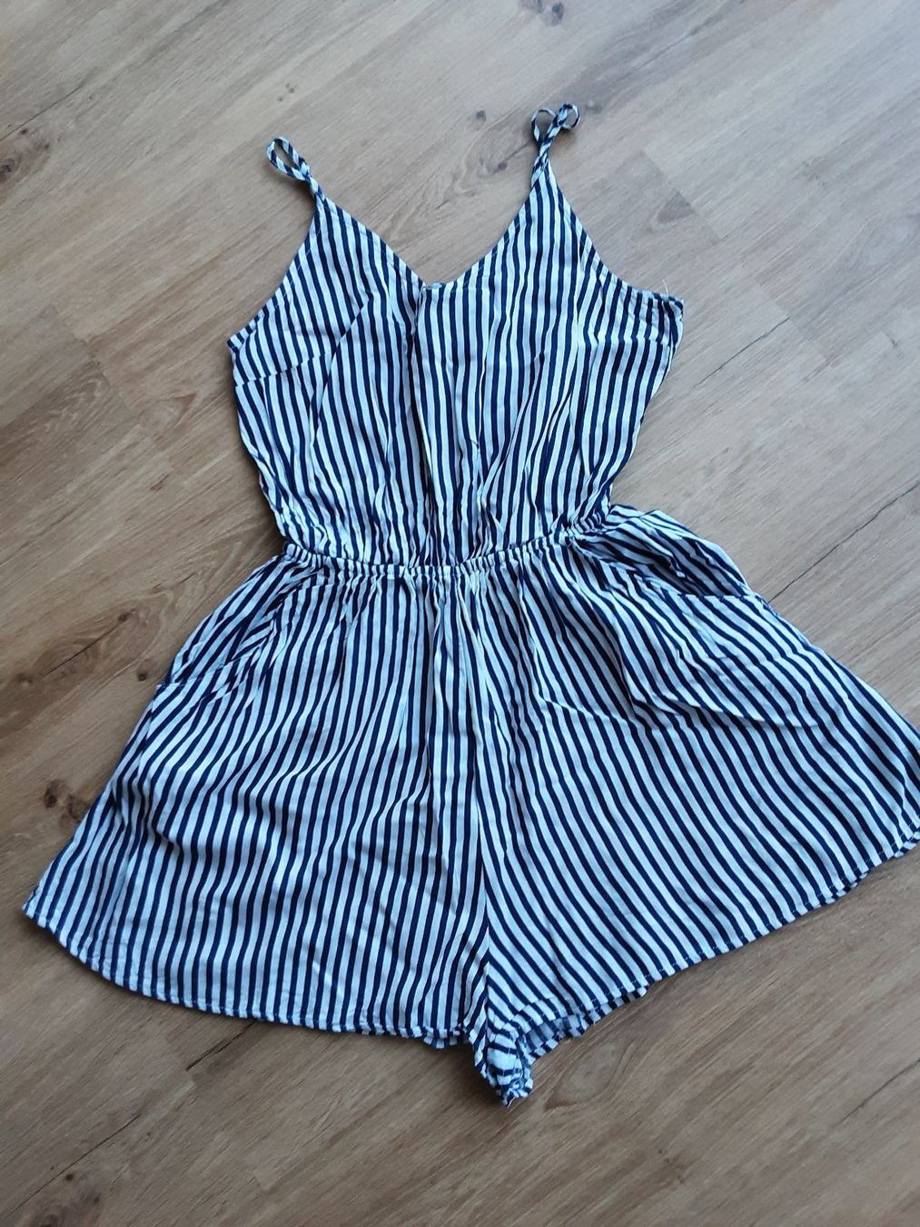 Jumpsuits: Sommerlicher Streifen-Jumpsuit, Grösse 34 – Neu (gemäss Beschreibung) aus Altdorf UR von Brandli 2