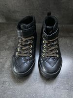 Basket fille P.32 - noir lacets dorés