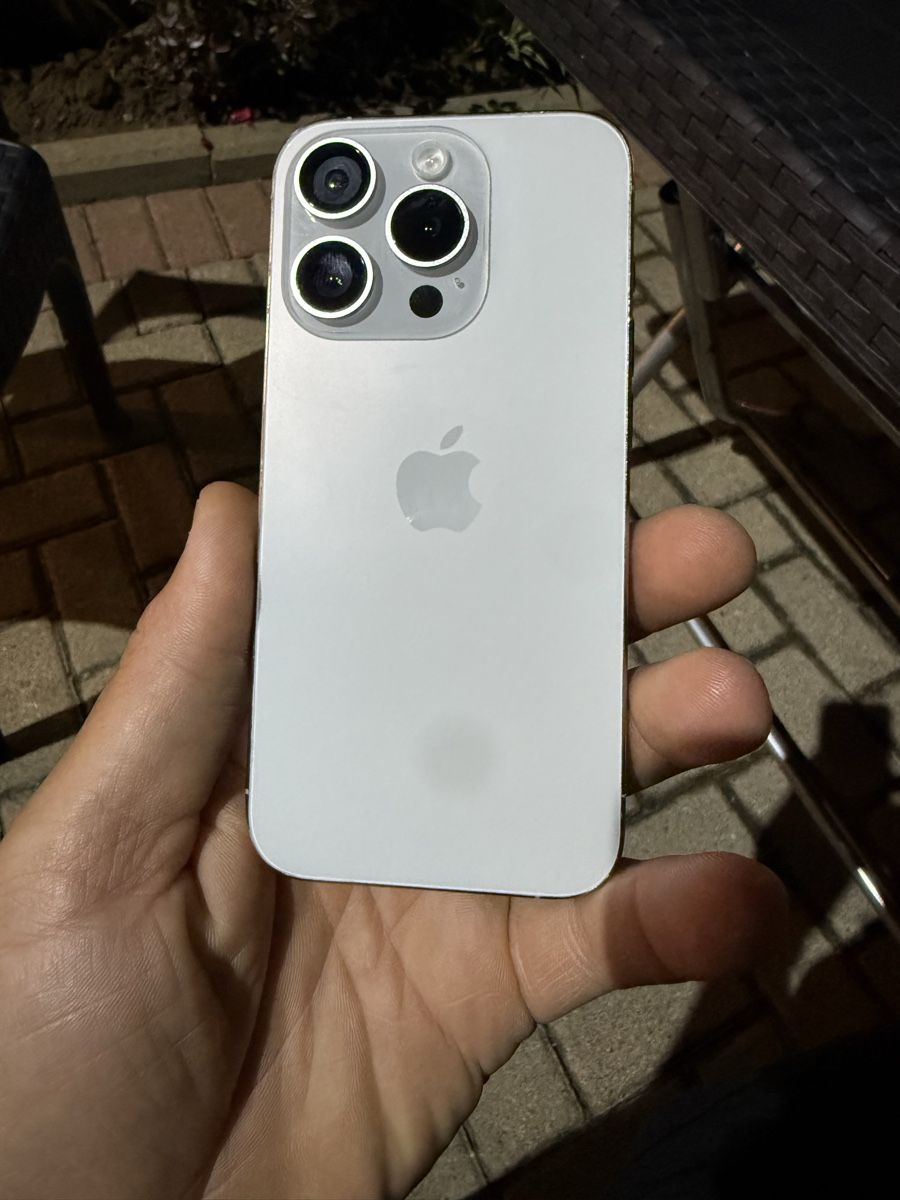 Apple Handys / Smartphones: iPhone 15 Pro 256 GB – Gebraucht aus Luzern von ladi01 2