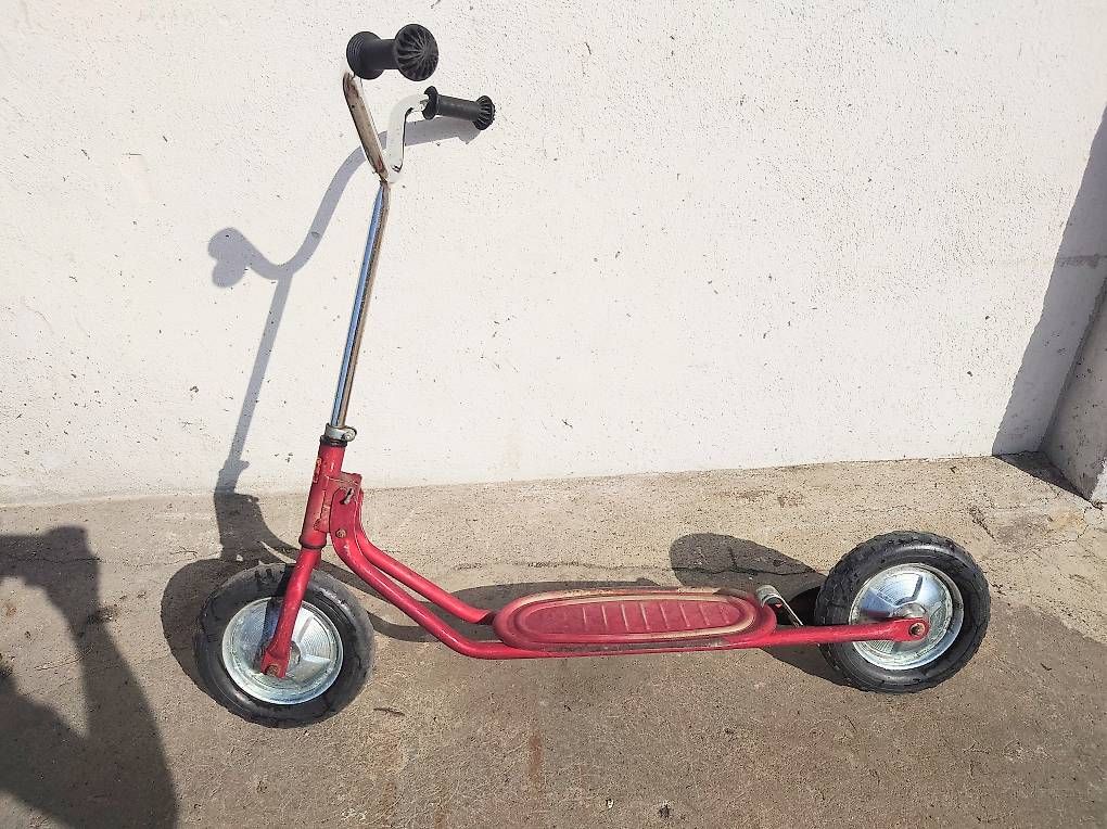 Scooter: Antikes Trottinett – Usato da Leuzigen venduto da Darcry 1