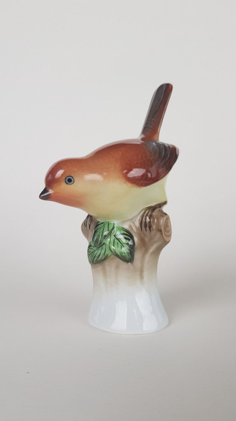 Herend Statuette: Herend - " Rotkehlchen " -  aus  Schweizer Sammlung – Usato da Horw venduto da Kunstreich7 8