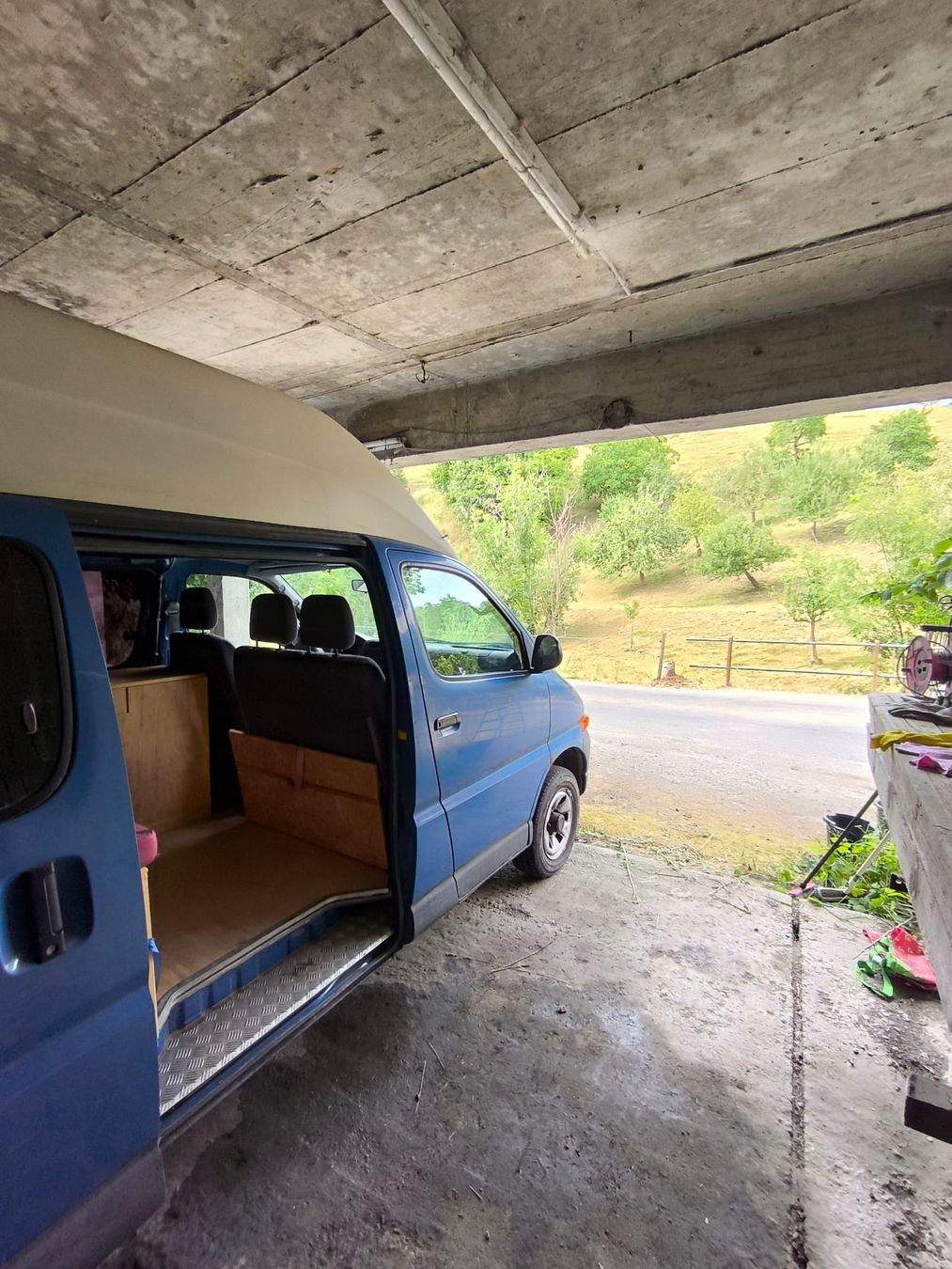Mobilhome: Toyota Hiace 2,7 4WD – Usato da schwarzenburg venduto da schila8 7