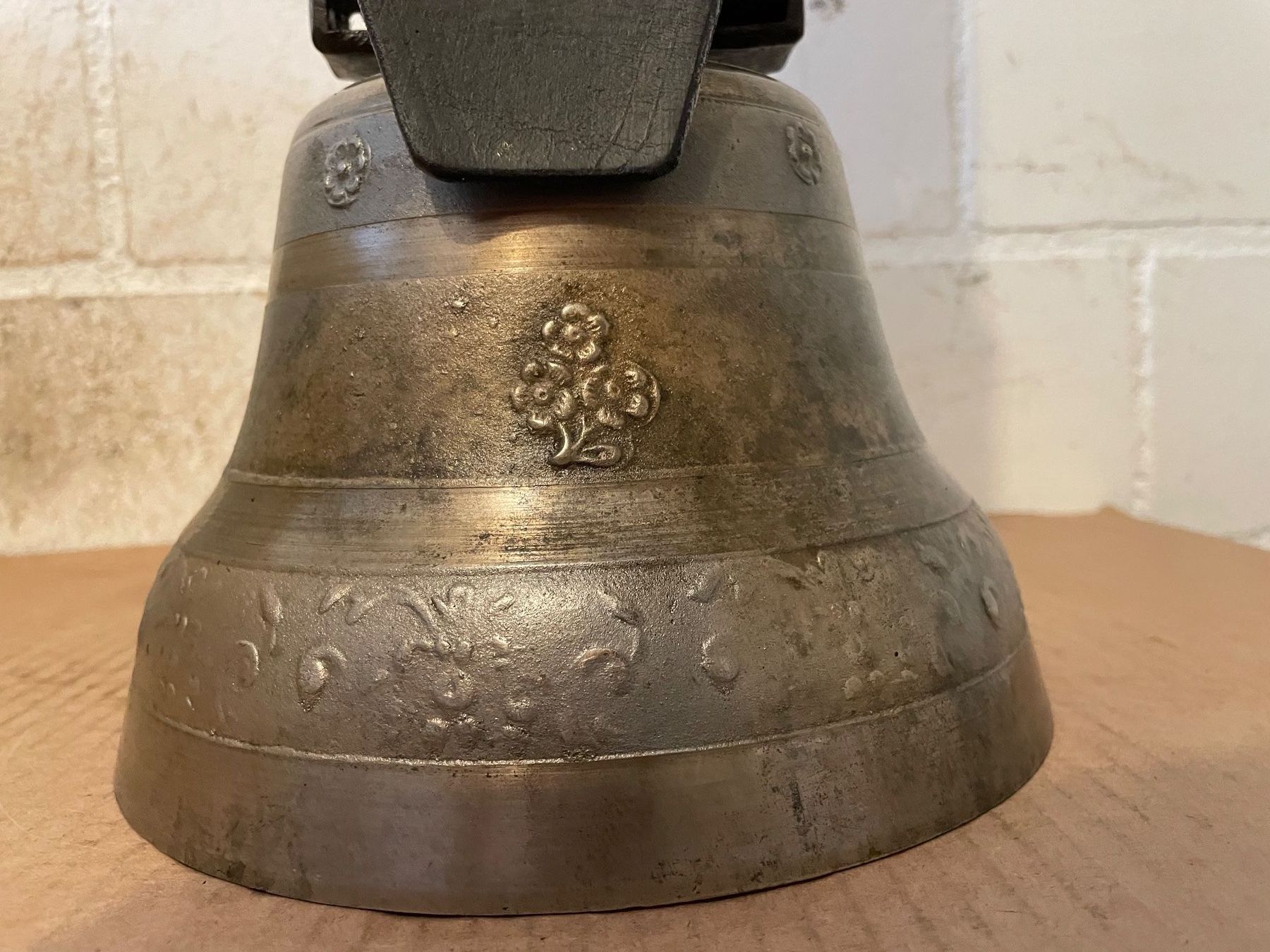 Cloches & sonnailles: Alte Glocke ab 1.00 Fr. – D'occasion à Birrhard par magisto52 3