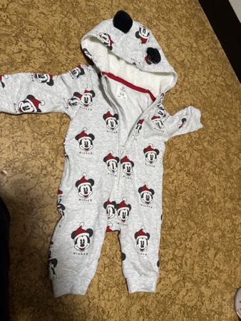 Disney Mickey Mouse Strampler grau Grösse 68 neuwertig