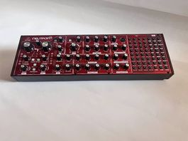 Behringer Neutron  analoger Synthesizer