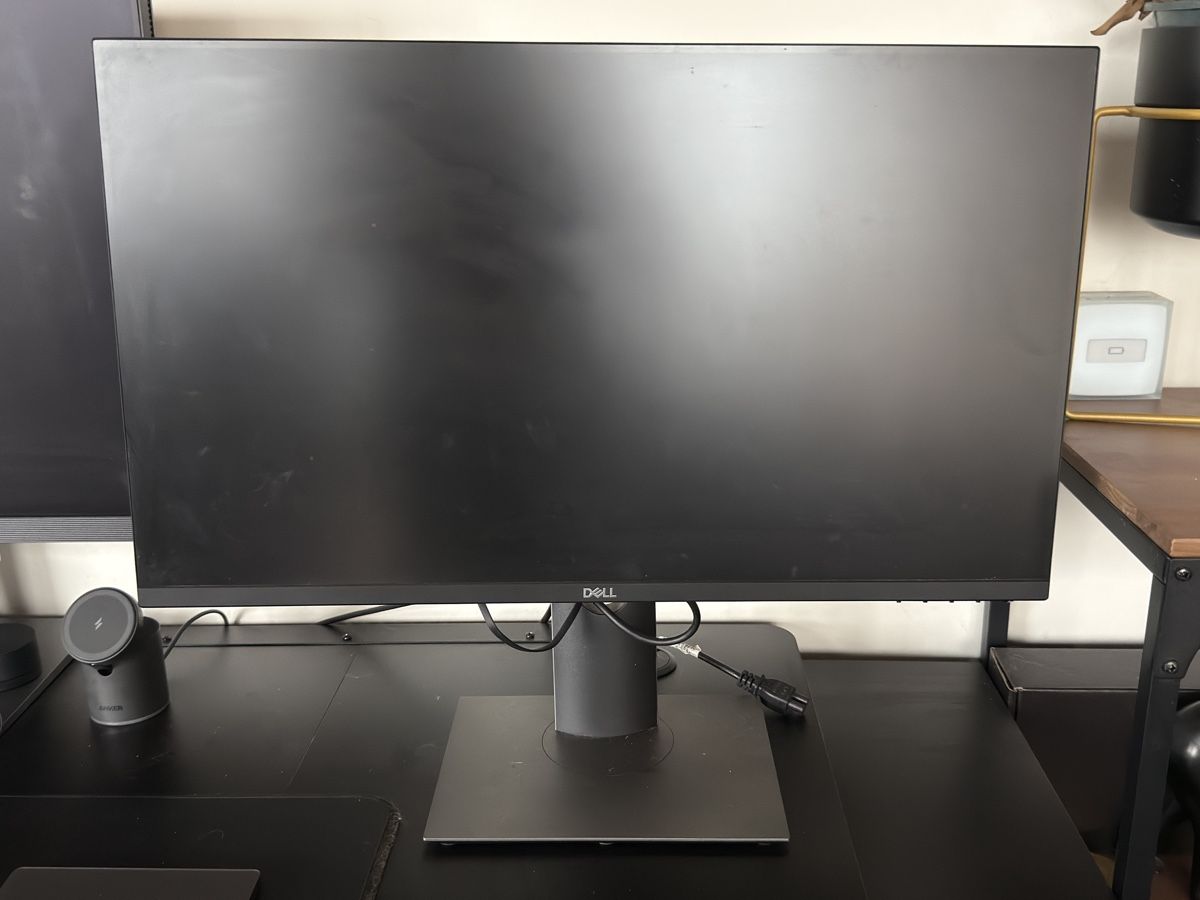 Dell Monitor: Dell P2719H 27" Monitor – Usato da Le Mont-Pèlerin venduto da Albertoocbs 8