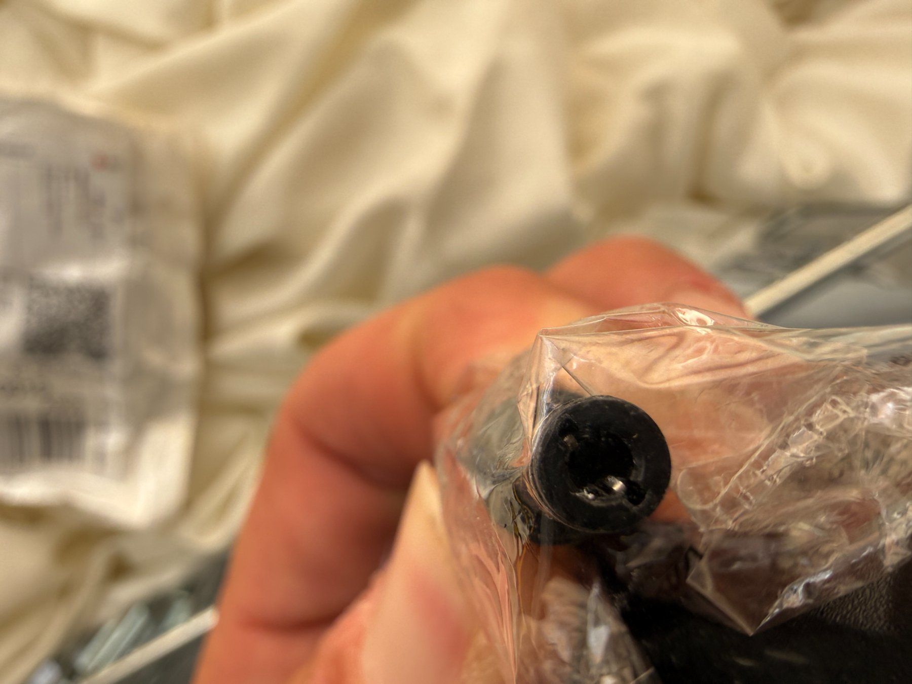 Alimentation électrique: LJH074-090010W  Stromversorgung Effektpedale oder Keyboards – Neuf avec emballage d'origine à Vacallo par cri_229f 1