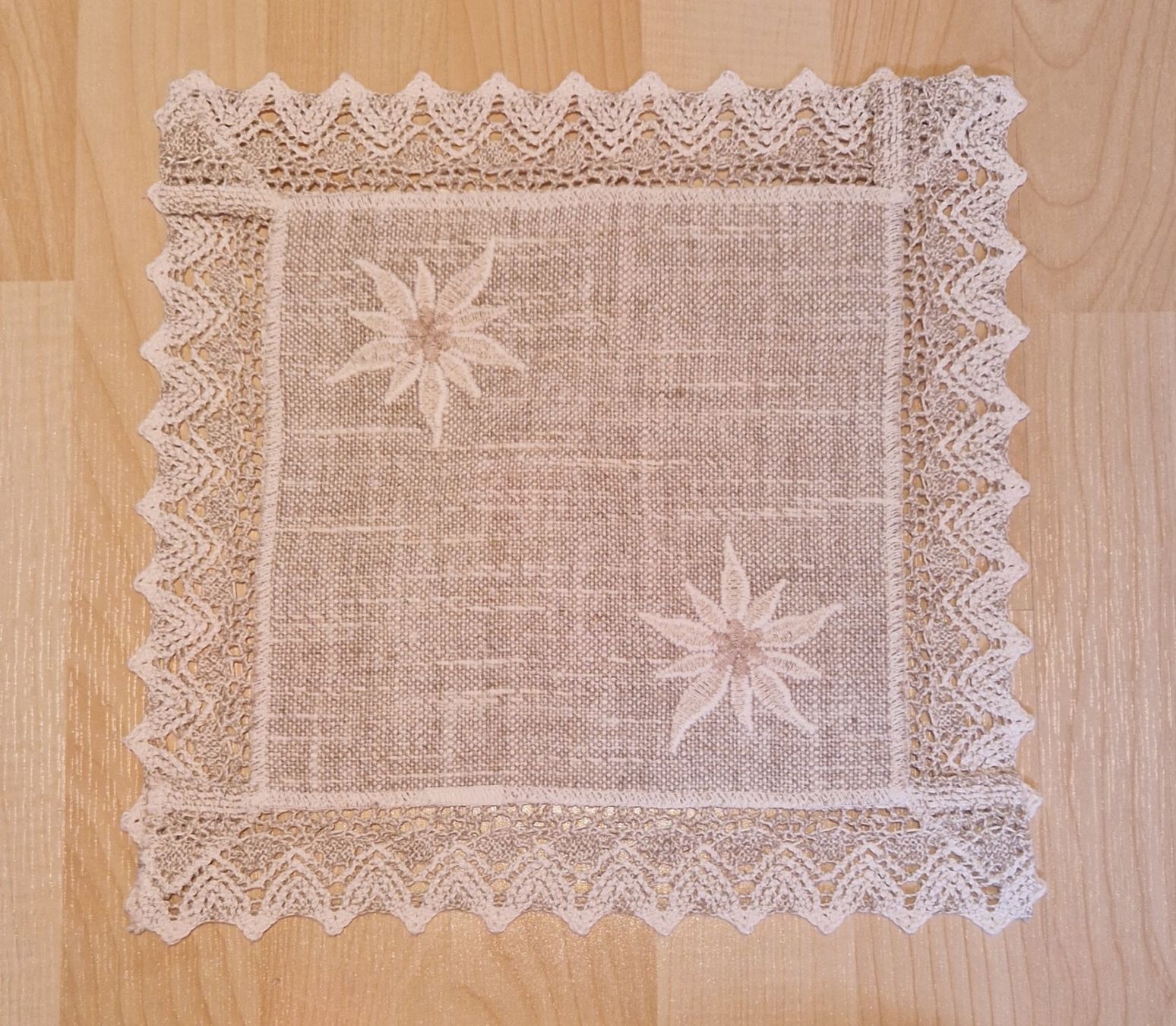 Tutte le decorazioni: Zierdecke klein, Edelweiss – Usato da Trin - Mulin venduto da Mss3