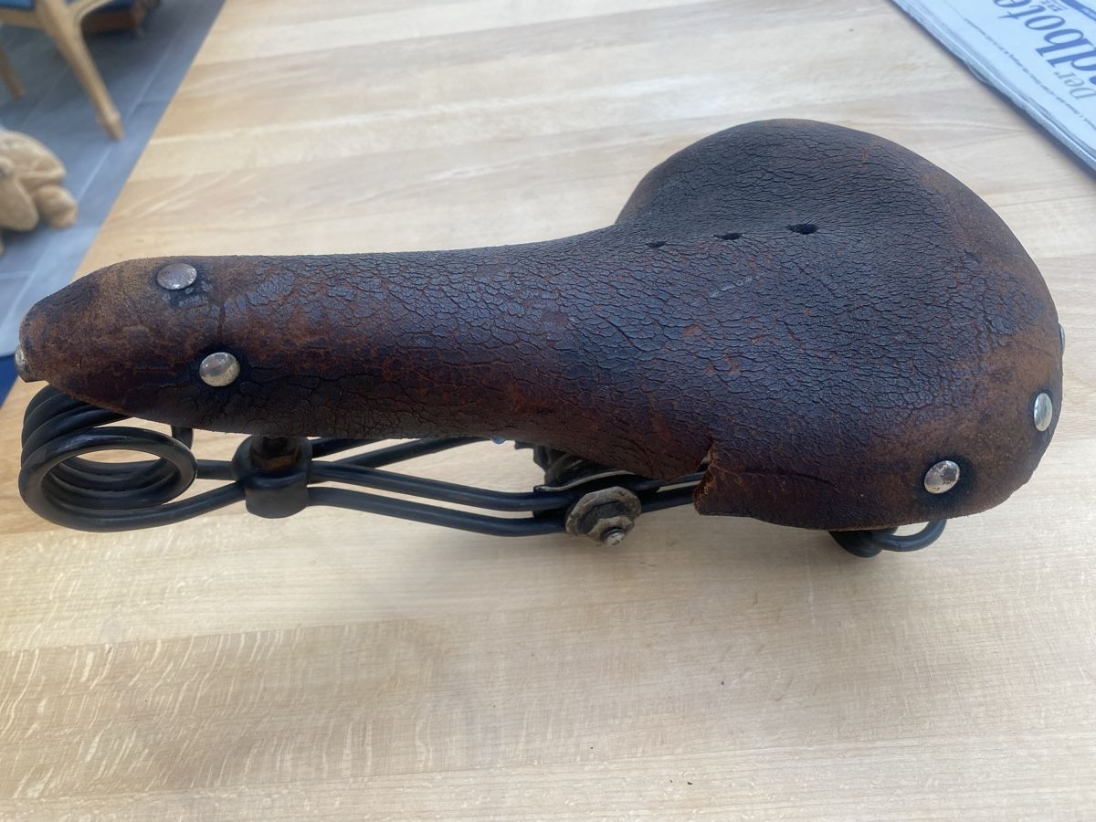 Biciclette: Fahrradsattel CH Ordonanzvelo Original – Usato da Wiesendangen venduto da argon03 1
