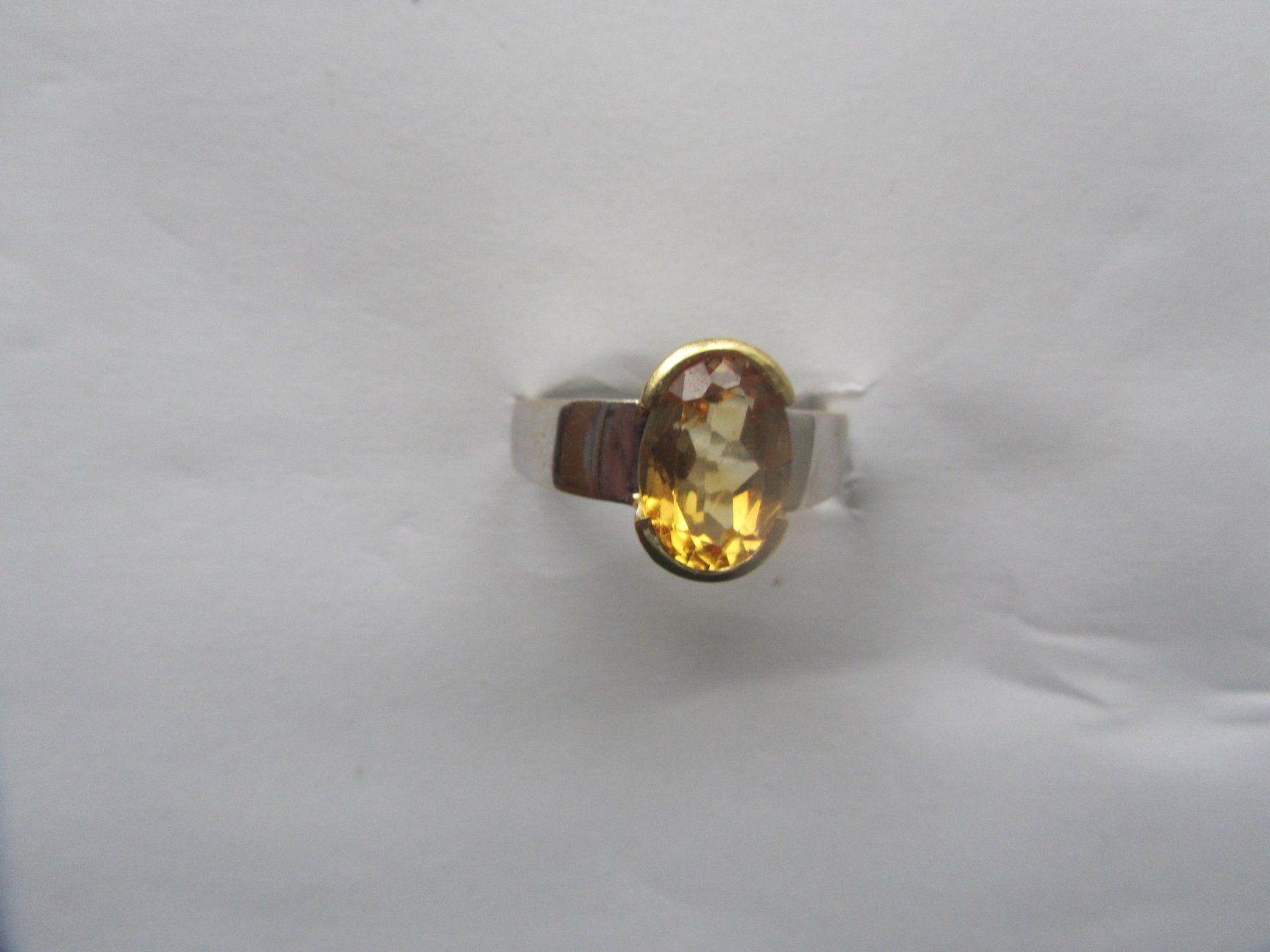 Anelli: Gelbe Beryll-Ring. 18 K.Gold – Usato da Luzern venduto da Lucernauno
