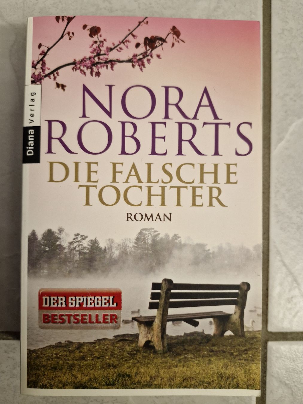 Libri: Nora Roberts Romane Top! – Usato da Frauenfeld venduto da Kasico 3