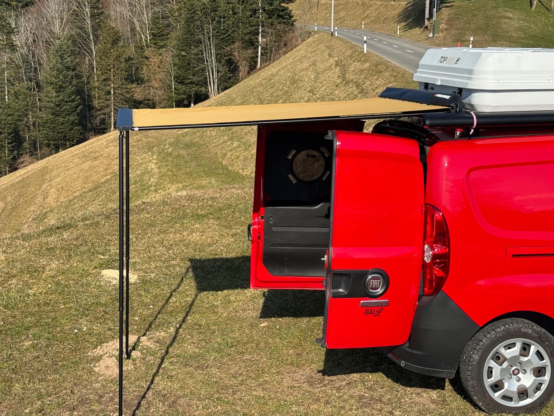 Fiat Veicoli da campeggio: Fiat Doblò Camperizzato con Pannelli Solari – Usato da Rothrist venduto da and_2n2j 9