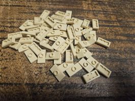 lego 15573 lot de 60 pièces Tan Plate, Modified 1 x 2