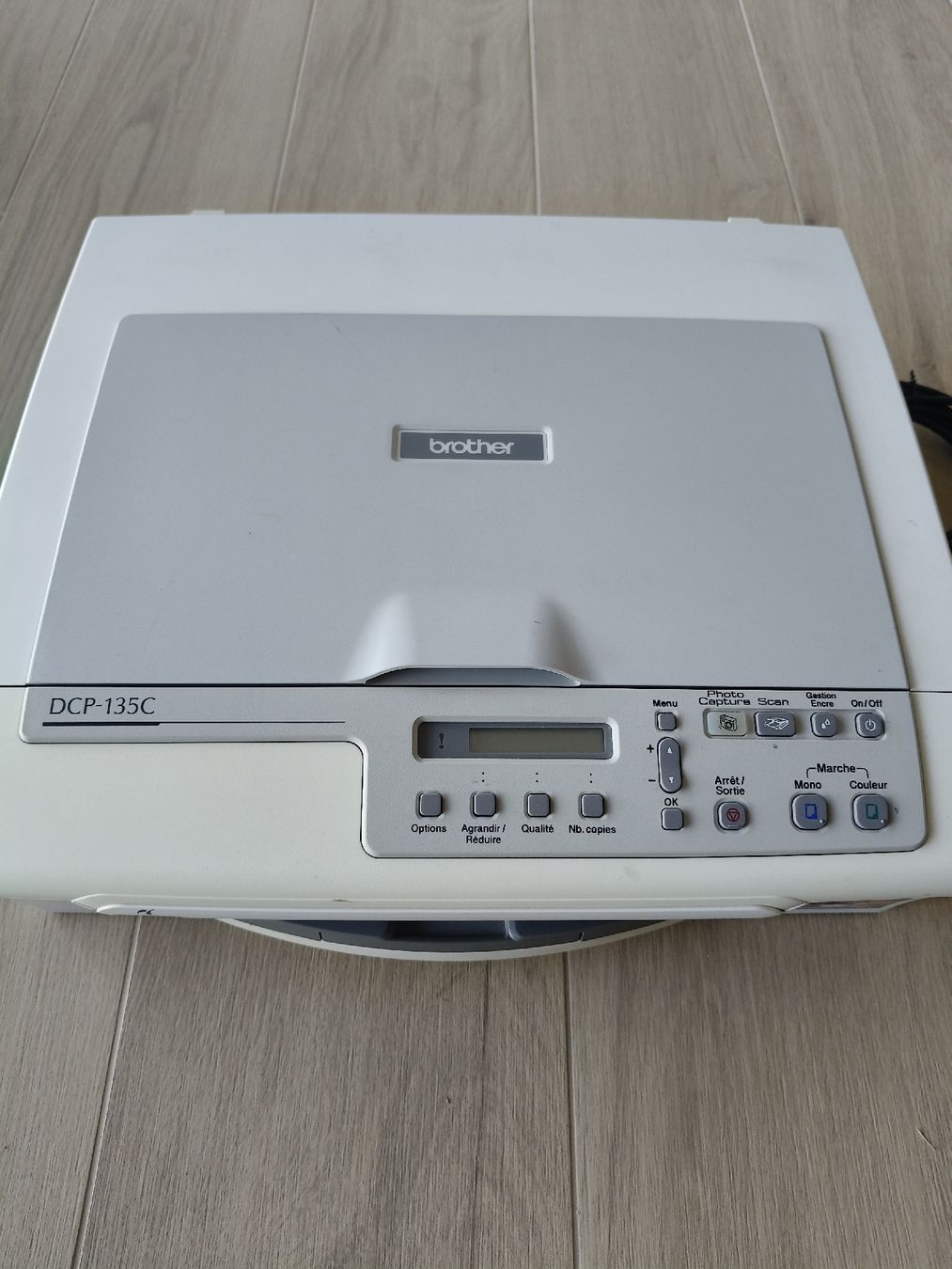 Brother Drucker: Brother DCP-135C avec cartouches – Gebraucht aus Monthey von lesaffairesdecamille
