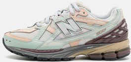 New Balance 1906U Sneakers 44 