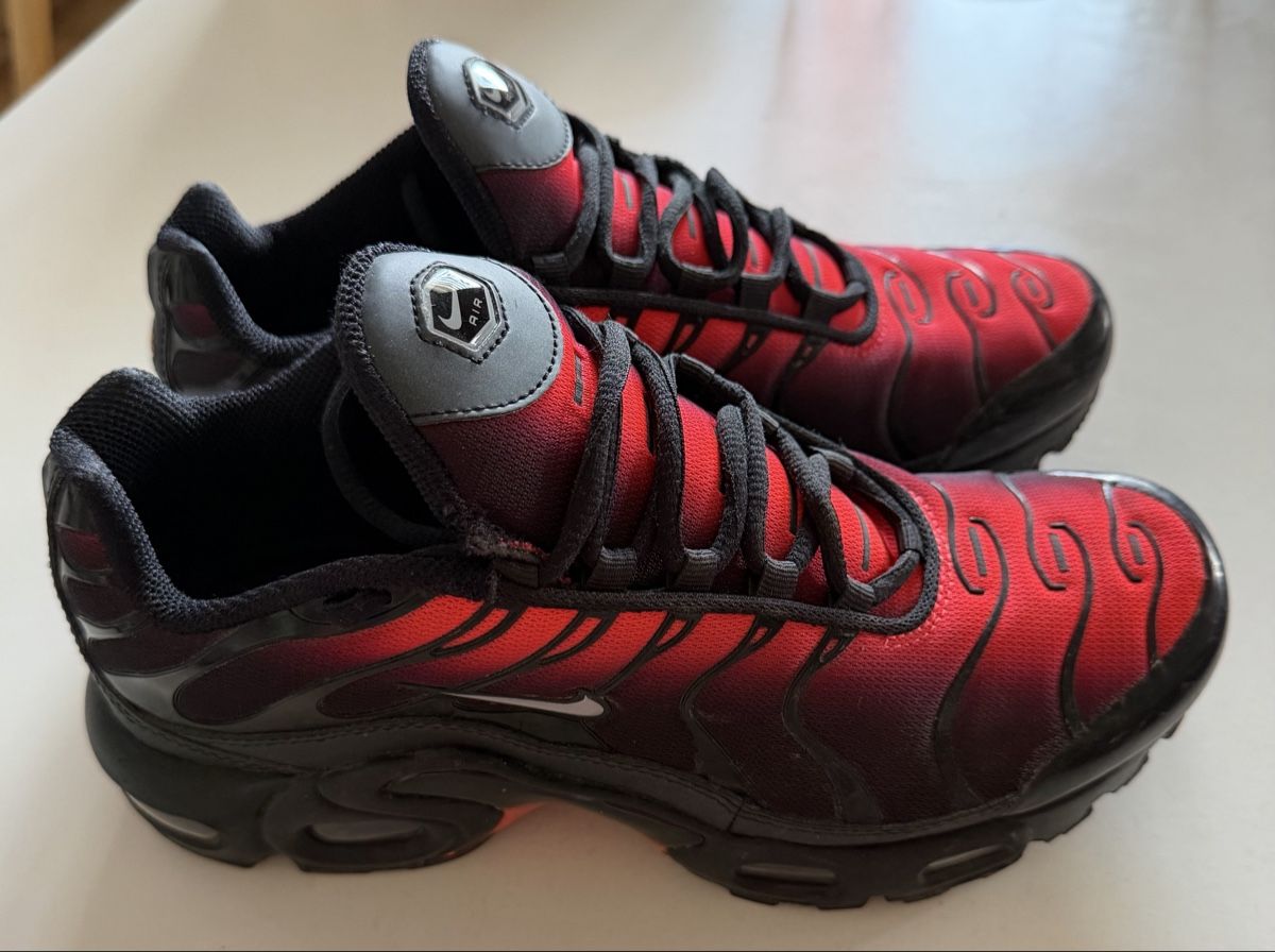 Herrenschuhe: NIKE – Gebraucht aus Isérables von Titi9 2