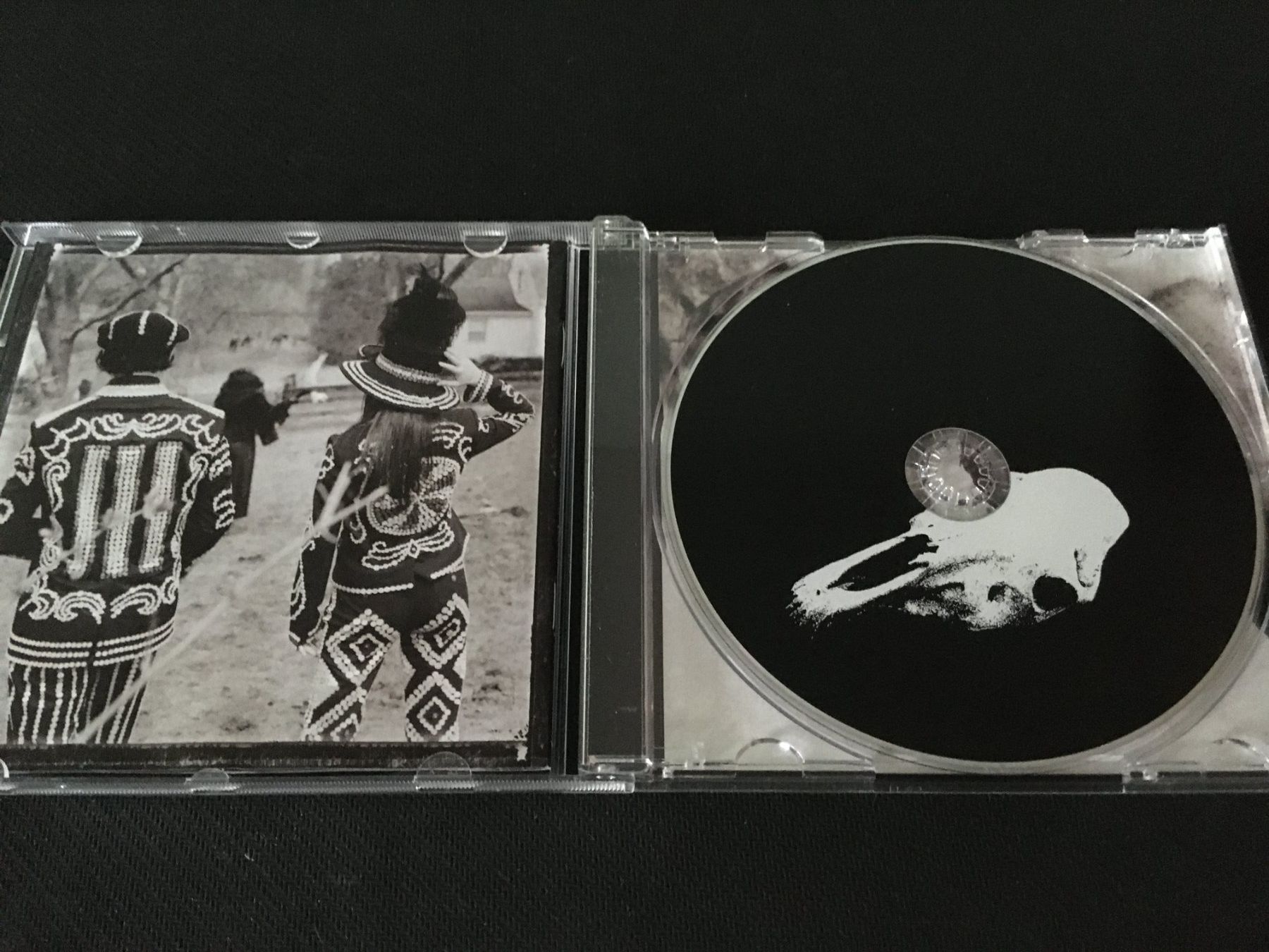 CD: The white stripes - Icky Thump -CD- – Usato da St.Gallen venduto da MedienJoe 1