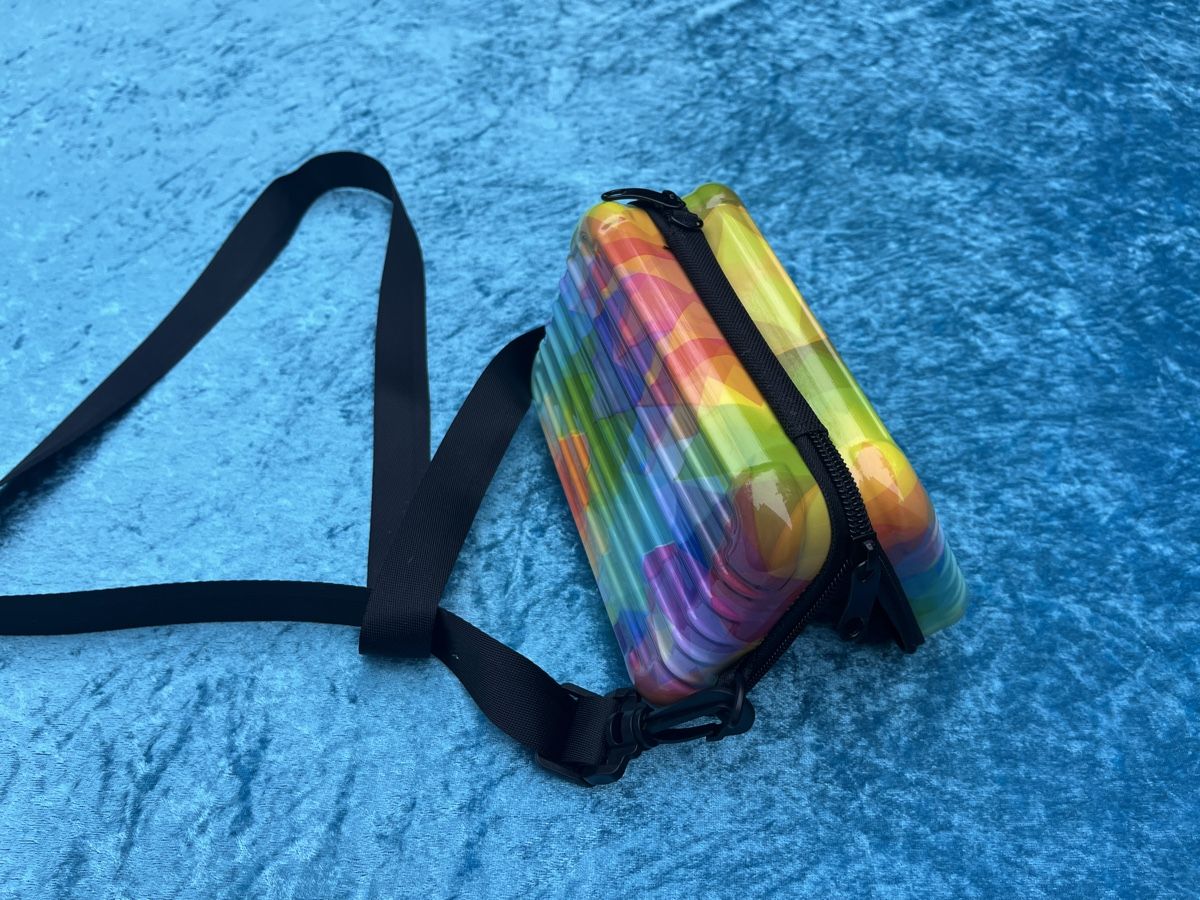 Borse da donna: Coole Umhängetasche bunt, neuwertig – Nuovo (secondo la descrizione) da Bolligen venduto da Vroni23 1