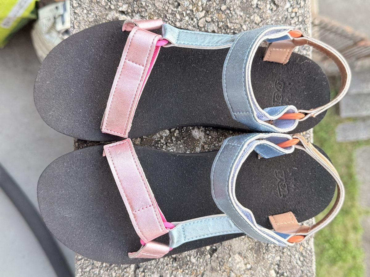 Teva Chaussures femmes: Sandali Teva Original Universal Platform 39 multicolore – D'occasion à Bellinzona par bul_mvy5 5