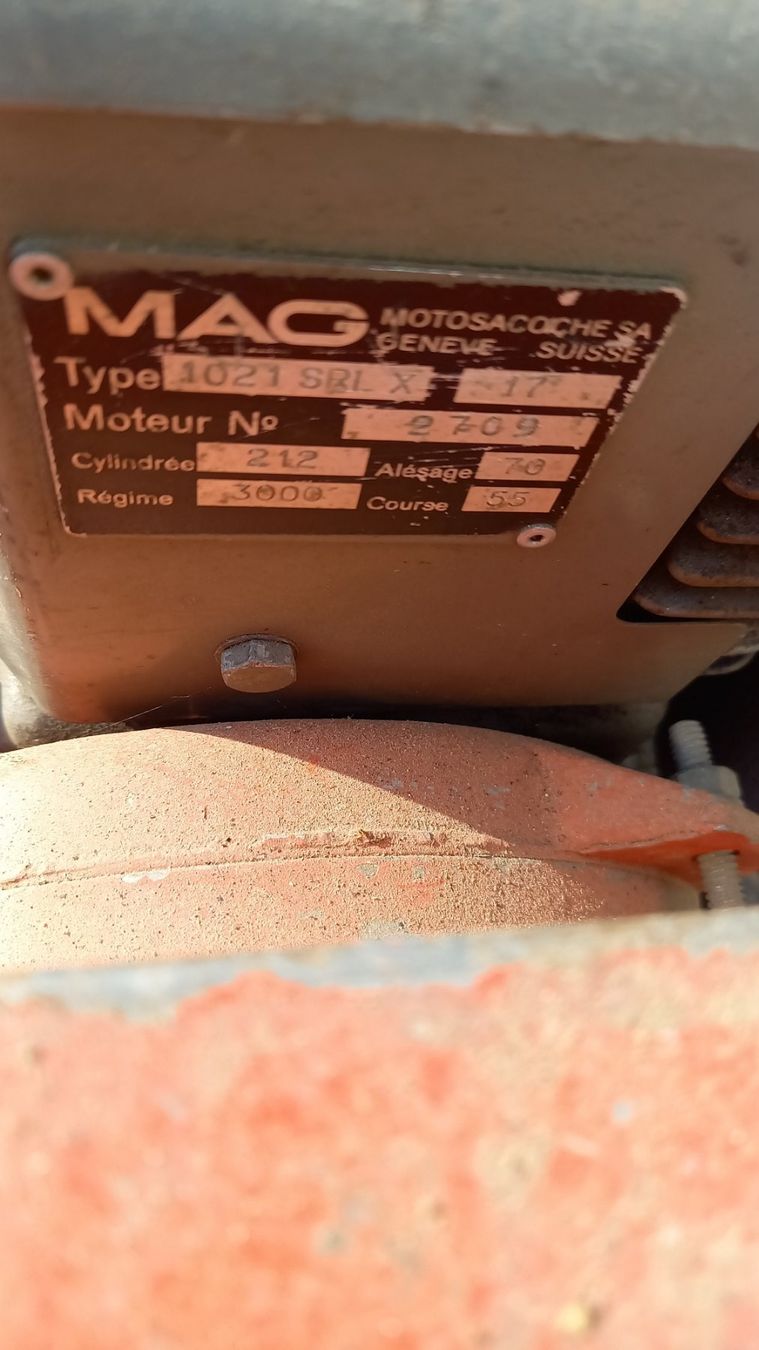 Generatori di corrente: Stromgenerator MAG Motor 1,5 KVA – Usato da Zuzgen venduto da Besu1 4