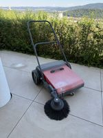 Gebrauchte Handkehrmaschine für Garten und Hof zu verkaufen!
