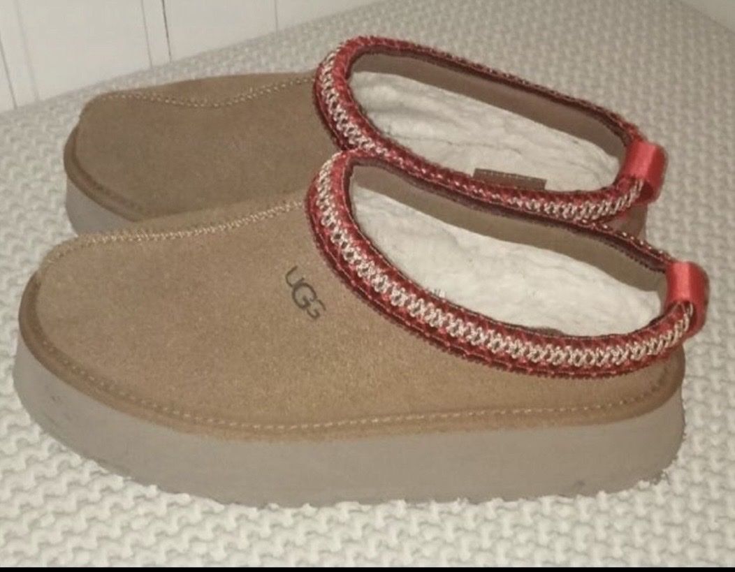 Ugg Damenschuhe: Ugg Schuh TAZZ Slipper Chestnut 39 – Gebraucht aus Zürich von whitelily 1