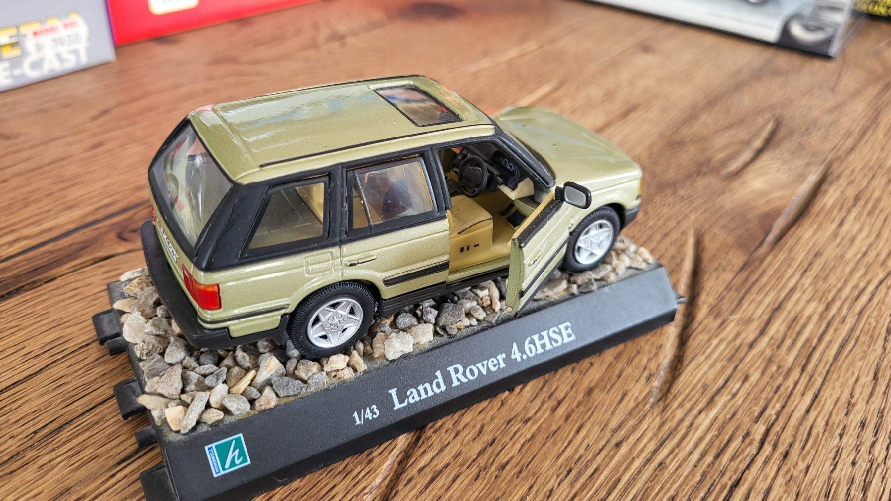 Modellautos: Land Rover 4.6HSE 1:43 Cararama – Gebraucht aus Rothrist von Juana5 3