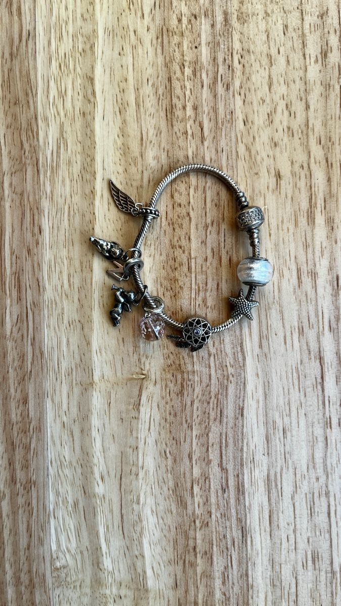 Bracciali & Braccialetti: Silver Armband mit Charms – Nuovo (secondo la descrizione) da Rapperswil SG venduto da Natalia_Ruzhyna