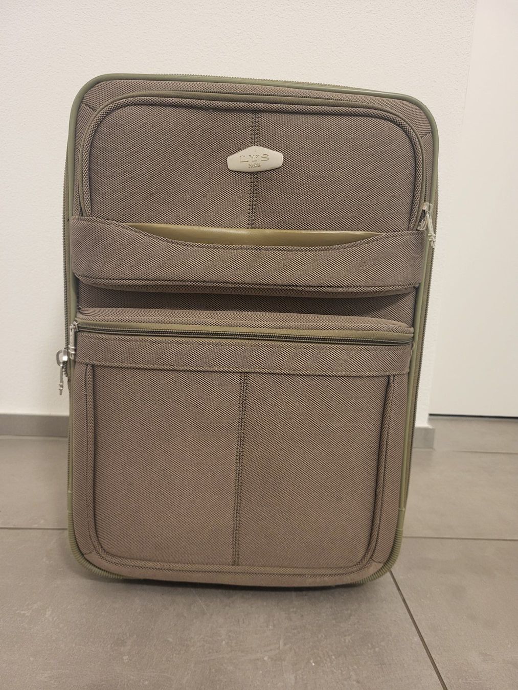 Valigie: LYS Paris Rollkoffer - beige – Usato da Baar venduto da clar6