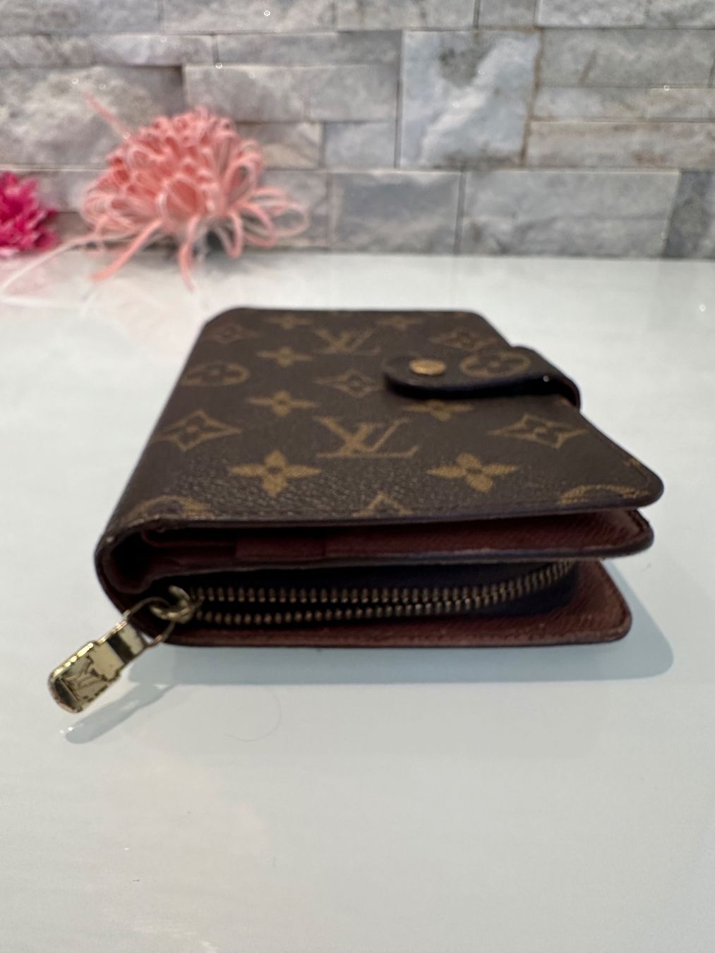 Louis Vuitton Portamonete: Louis Vuitton Wallet - Nr. 1206 – Usato da Hittnau venduto da LuxAndMore 4