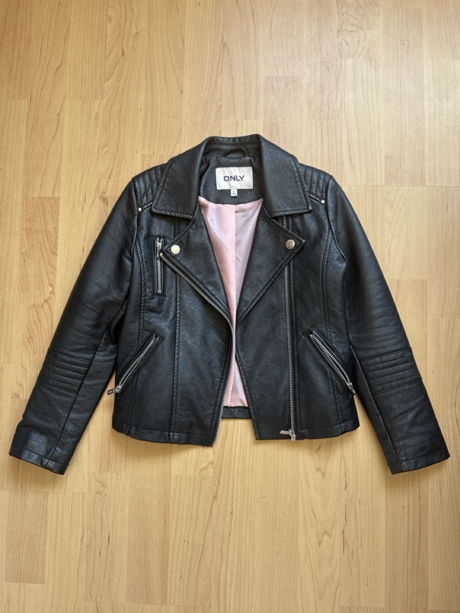 Giacche & Cappotti: Kunstlederjacke ONLY schwarz Grösse 128 – Usato da Degersheim venduto da wul_5vdb