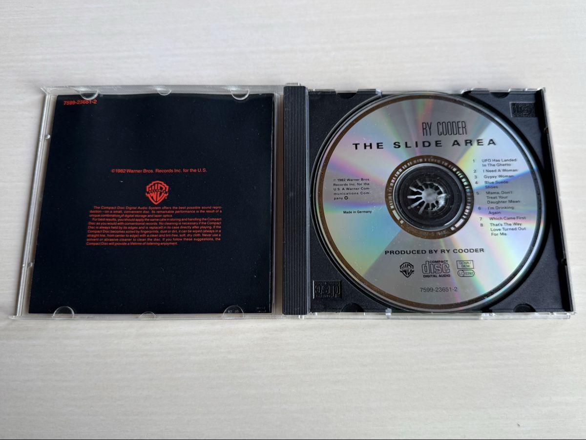 CDs: Ry Cooder - The Slide Area CD 1982 – D'occasion à Oberried Brienz par Chyara 2