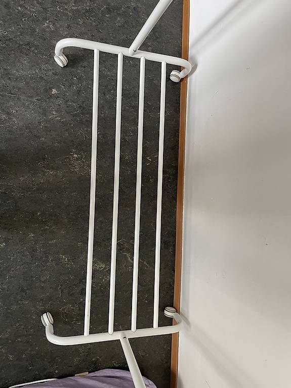 Ikea Porte manteau: Kleiderstange – D'occasion à Ittigen par sel_fm7s 2