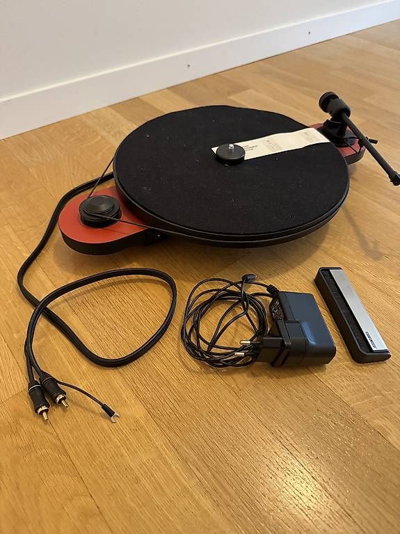Plattenspieler: Platine vinyle Pro-ject Elemental – Gebraucht aus Cologny von nilas20 1