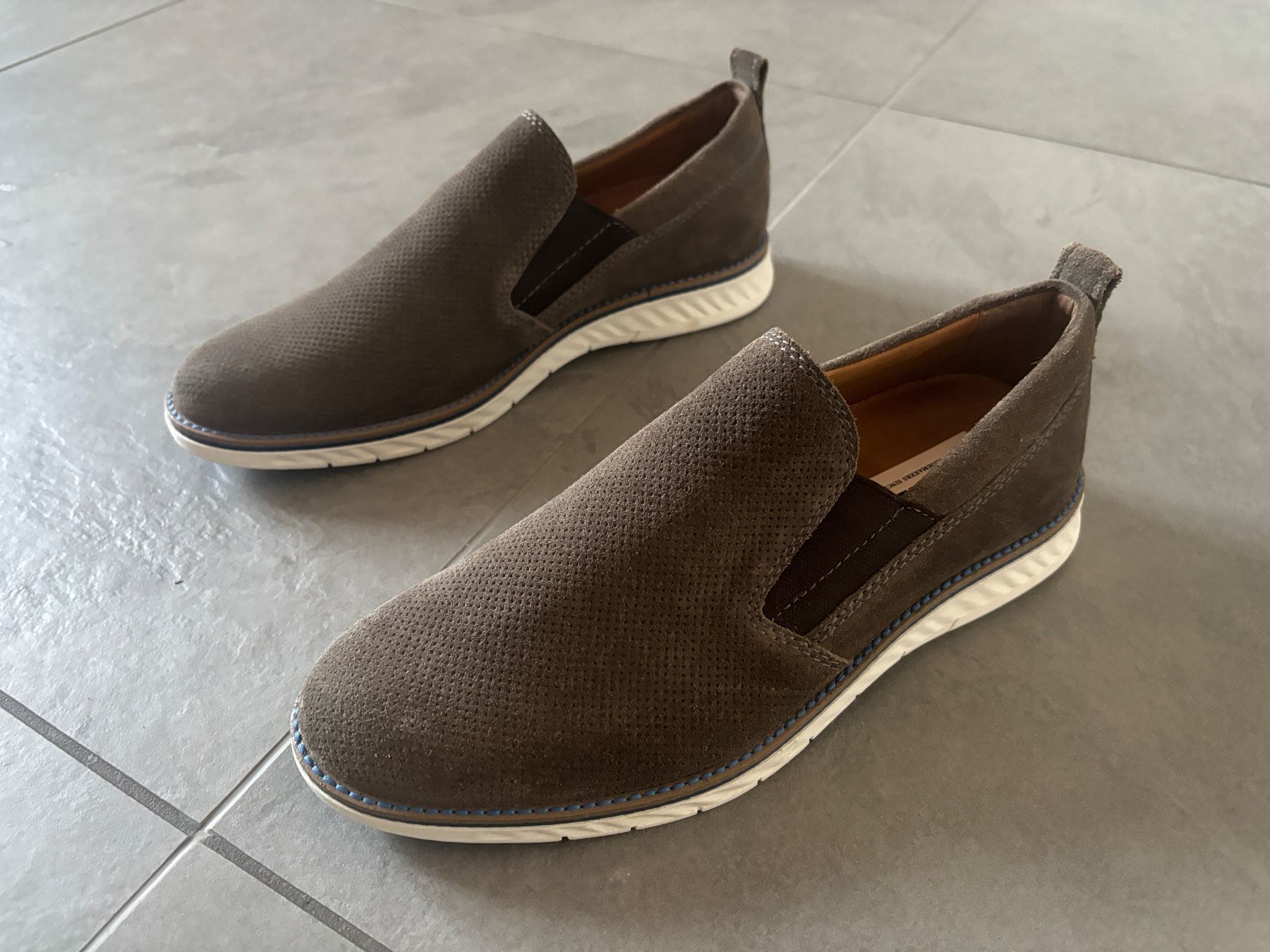 Herrenschuhe: Fretz Men Sneaker Grösse 42 – Neu (gemäss Beschreibung) aus Seon von Hammermann
