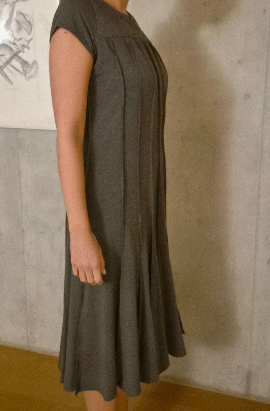Kleider: Basman Design Kleid – Gebraucht aus Fällanden von castello04 3
