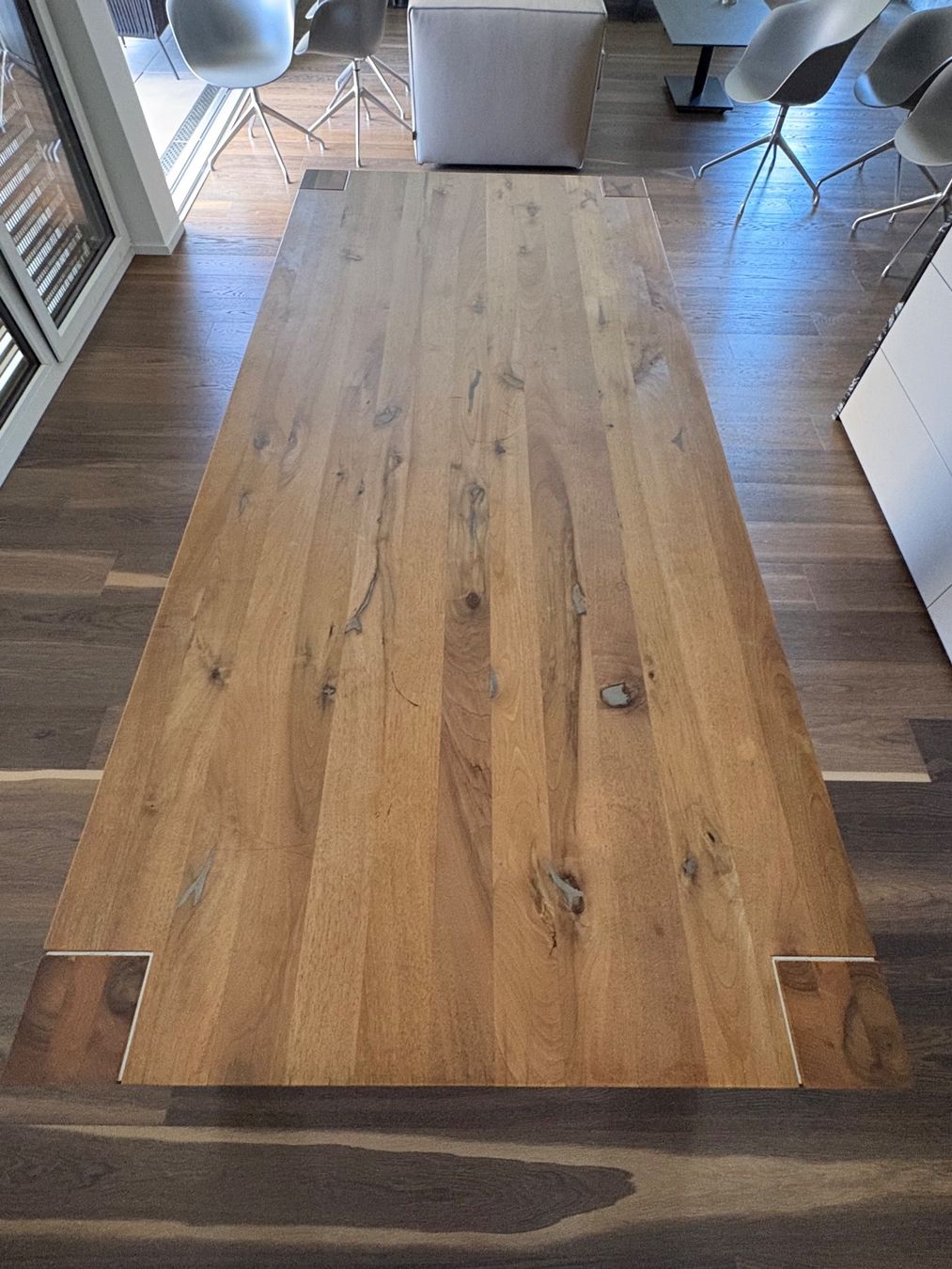 Tavoli: Massiver Holztisch 220x100 – Usato da Meisterschwanden venduto da bar_l25l 3
