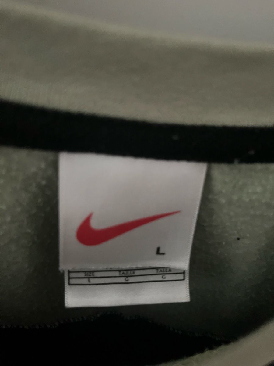 Nike Pulls & Sweat-shirts: Nike Pullover Gr. L  – D'occasion à Luzern par lou_p8qb 1