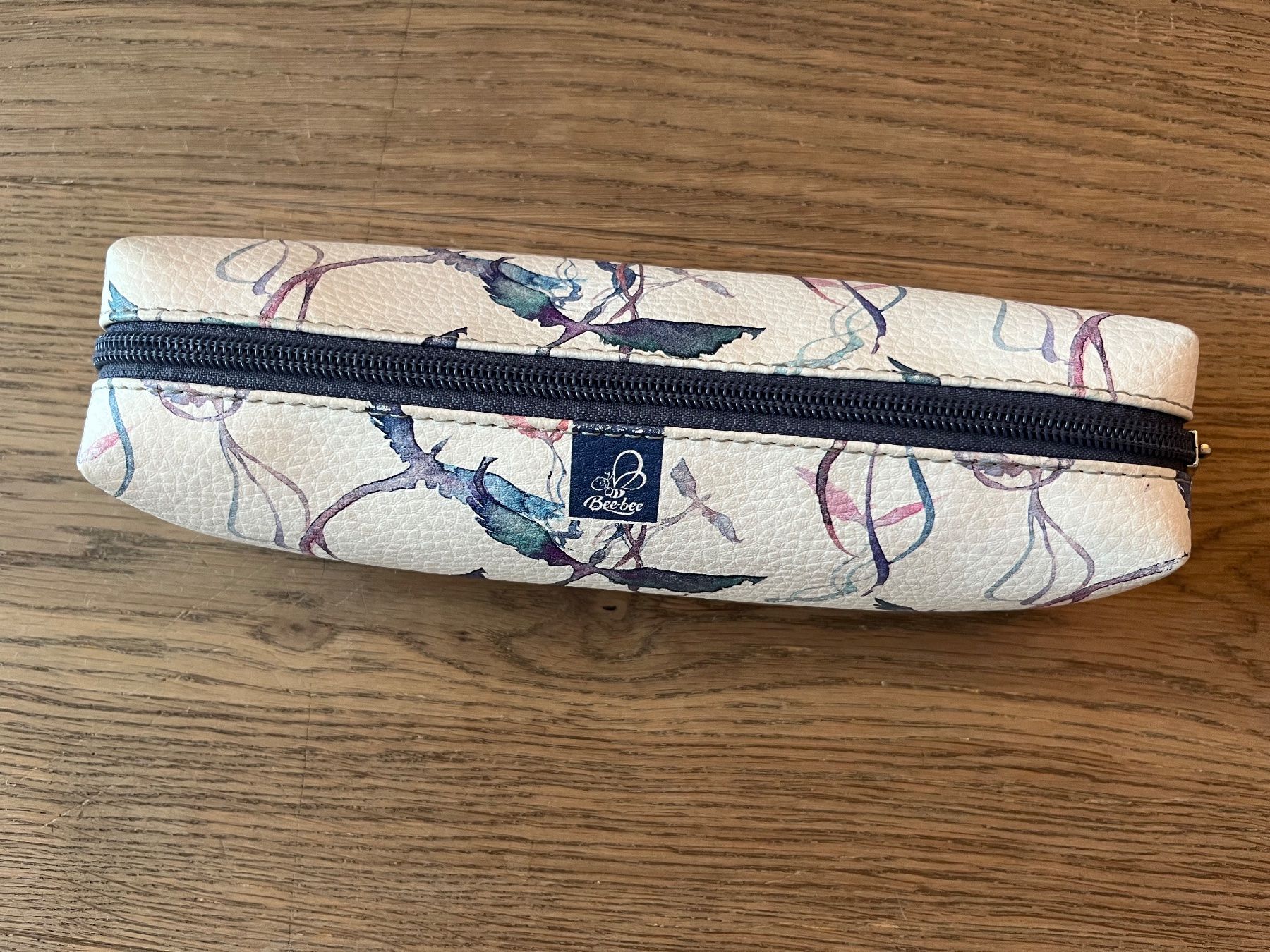 Plumiers: Etui bee-bee – D'occasion à Frauenfeld par Kasperli12 1