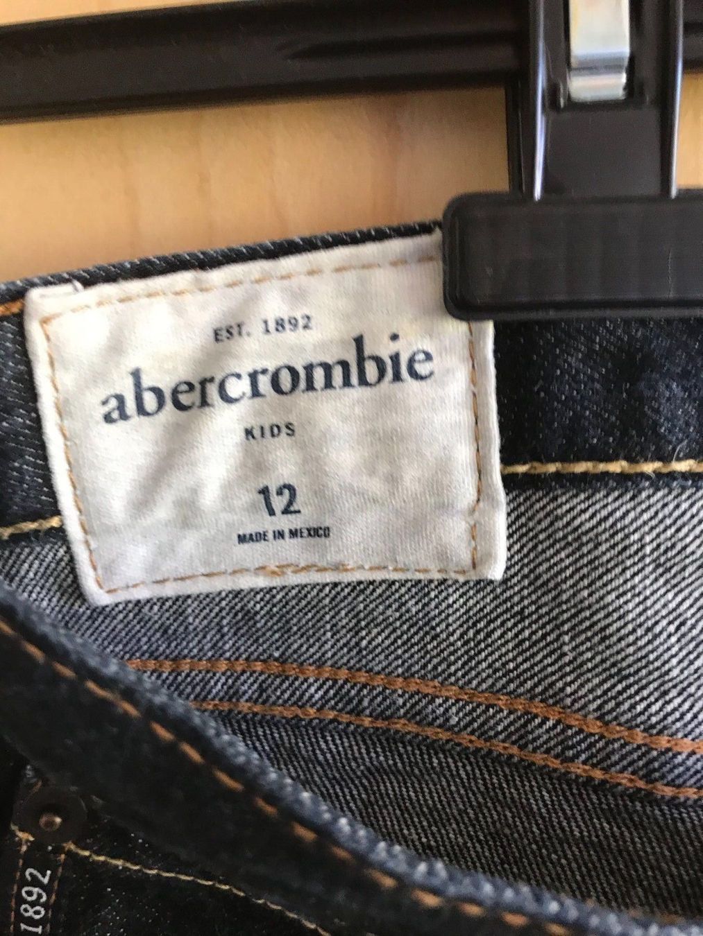 Abercrombie Pantaloni: Jeans Abercrombie 12sns – Usato da Tafers venduto da ValKara 2