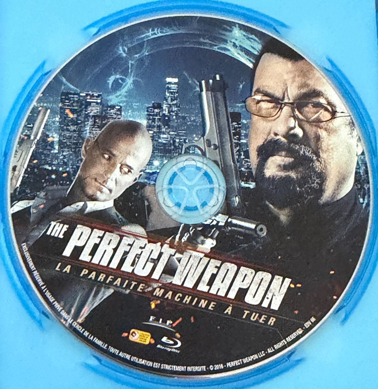 Tous les DVDs: The Perfect Weapon (2016) - Blu-ray – D'occasion à Semsales par __Florian__ 3